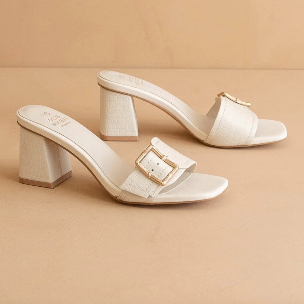 THE GLENDALE WHITE BAMBOO BUCKLE HEELS